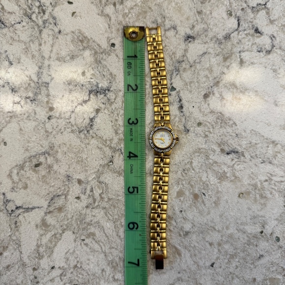 Pre-Owned Anne Klein Diamond Swiss Watch Ladies stainless back - Picture 7 of 10